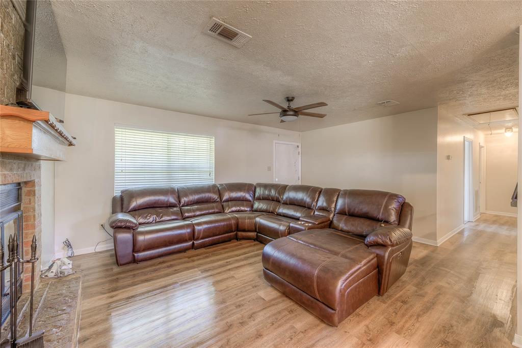 139 lyford Ln