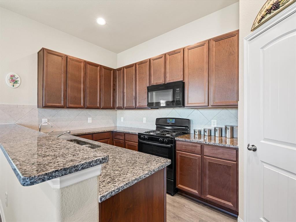 7630 Merrylands Drive