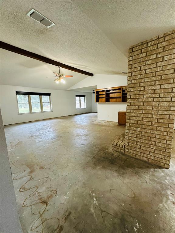 1012 County Road 157, Hallettsville, Texas image 3