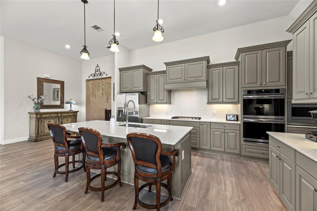 907 Falcon Hollow Lane, Pinehurst, Texas image 13