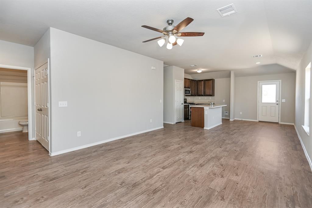 10811 Lavender Cotton Lane, Houston, Texas image 8