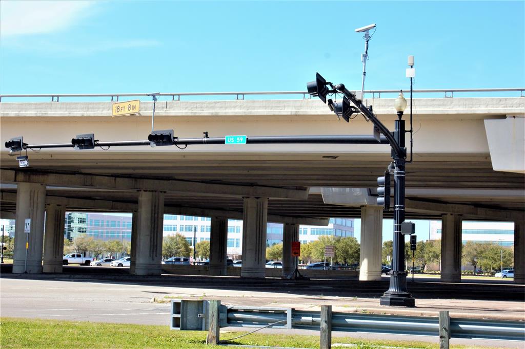 20017 Southwest Freeway, Sugar Land, Texas image 2