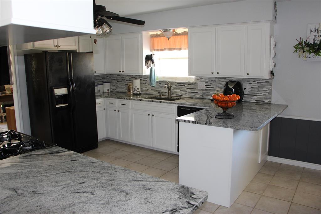 12710 Dannhaus Road, Needville, Texas image 12