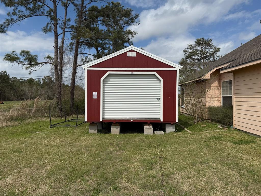 502 Idlewood Drive, Hitchcock, Texas image 2