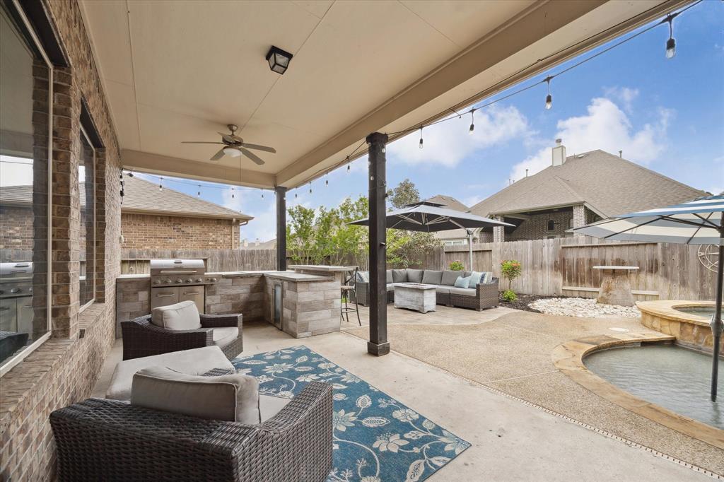 927 Hunter Ridge Court, Conroe, Texas image 25