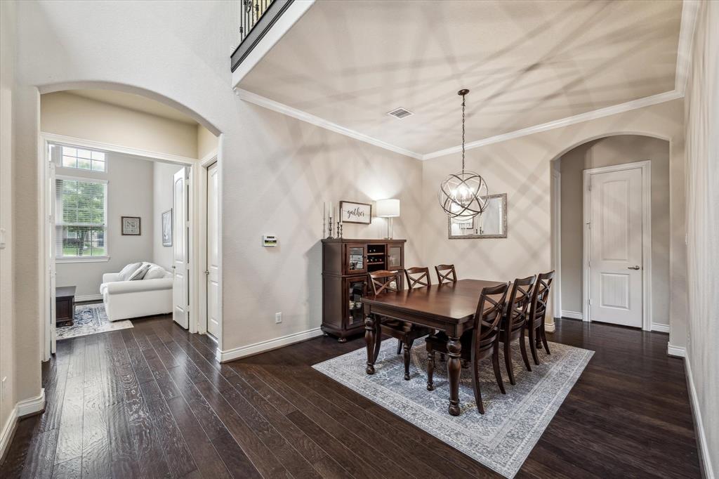 927 Hunter Ridge Court, Conroe, Texas image 5