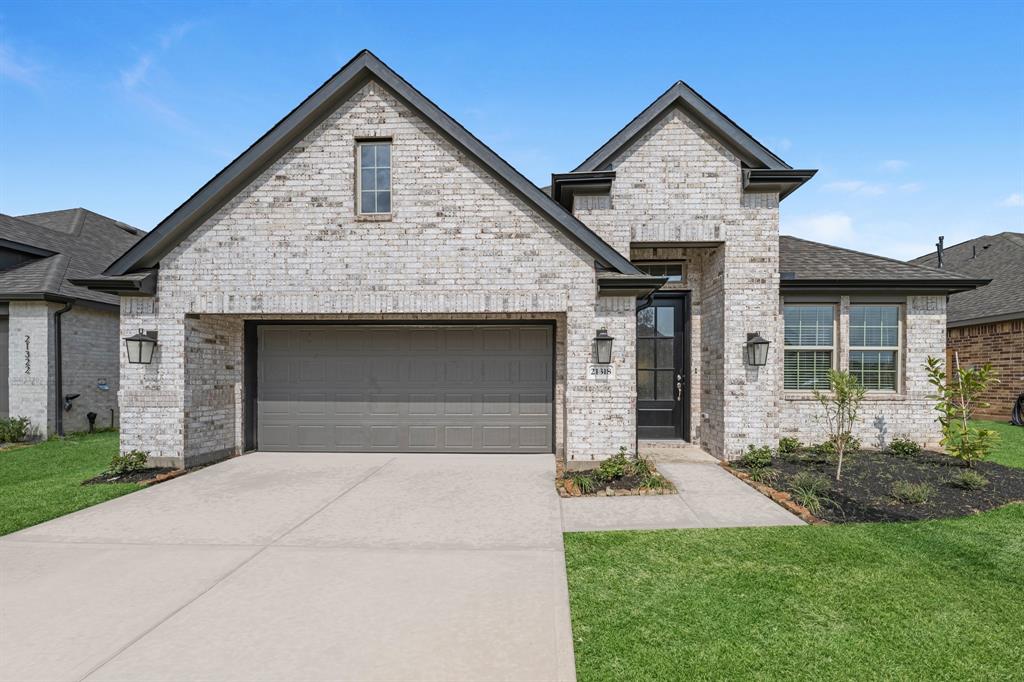 21318 Oakley Claremont Court, Magnolia, Texas image 1