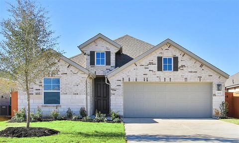 Photo of 19415 Valletta Green Drive, Hockley, TX 77447 (MLS # 71137377) Photo of 19415 Valletta Green Drive, Hockley, TX 77447 (MLS # 71137377)