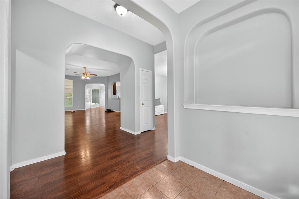 403 Dorsal Way