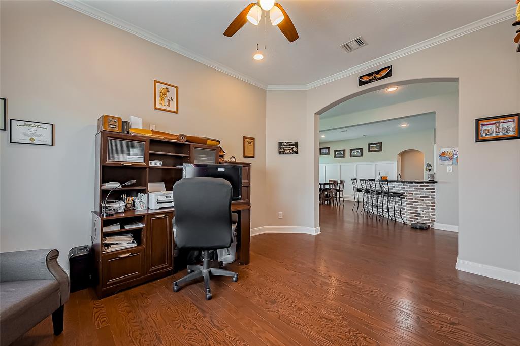 11626 Kings Point Boulevard, Mont Belvieu, Texas image 24