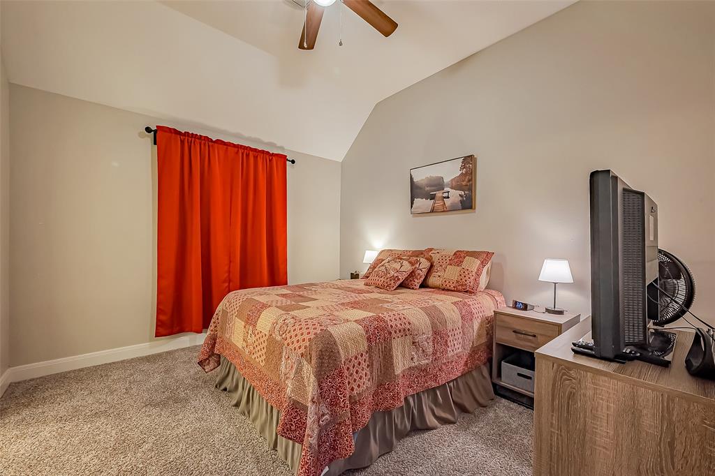 11626 Kings Point Boulevard, Mont Belvieu, Texas image 29