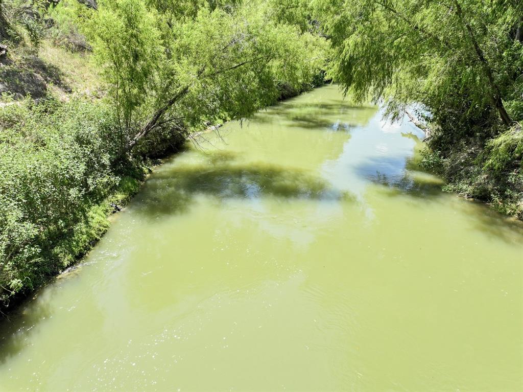 County Road 266, Poth, Texas image 22