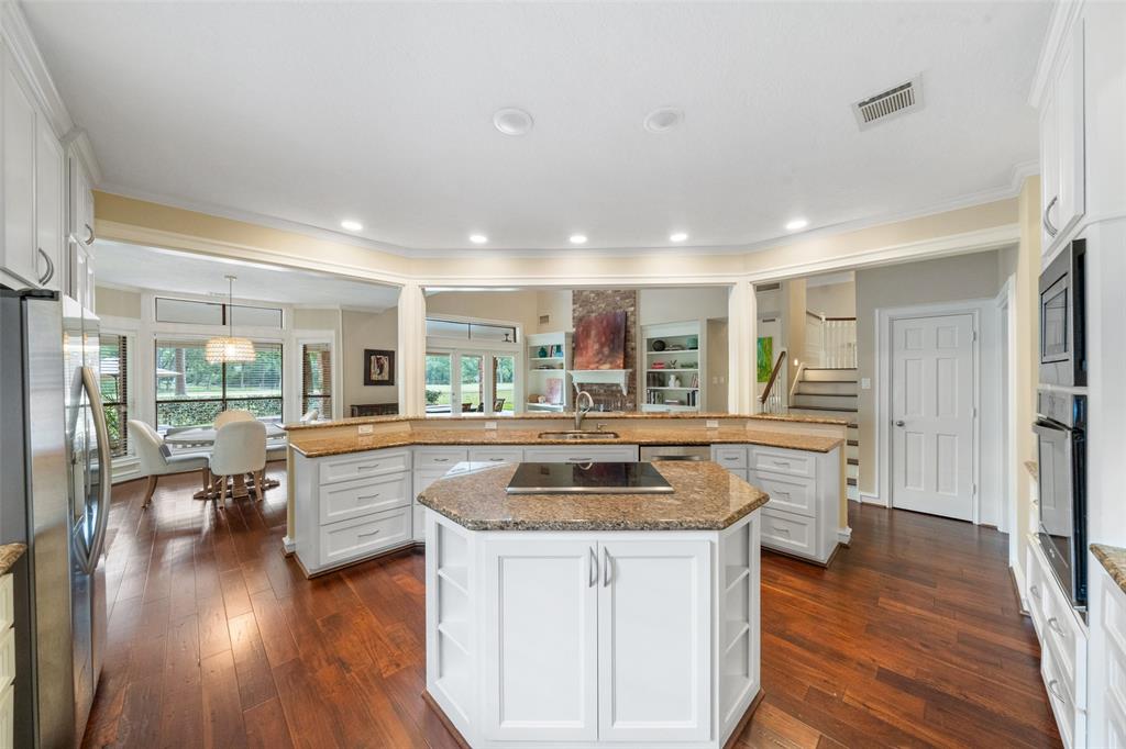 47 Firefall Court, The Woodlands, Texas image 22