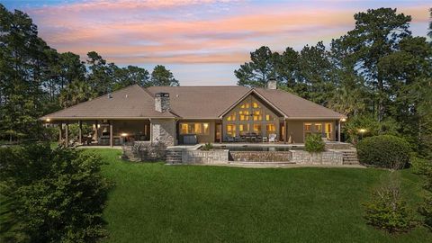 Photo of 225 Mcgregor Drive, Brookeland, TX 75931 (MLS # 11915545)