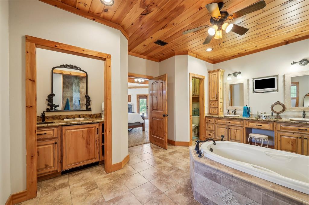 225 Mcgregor Drive, Brookeland, Texas image 26