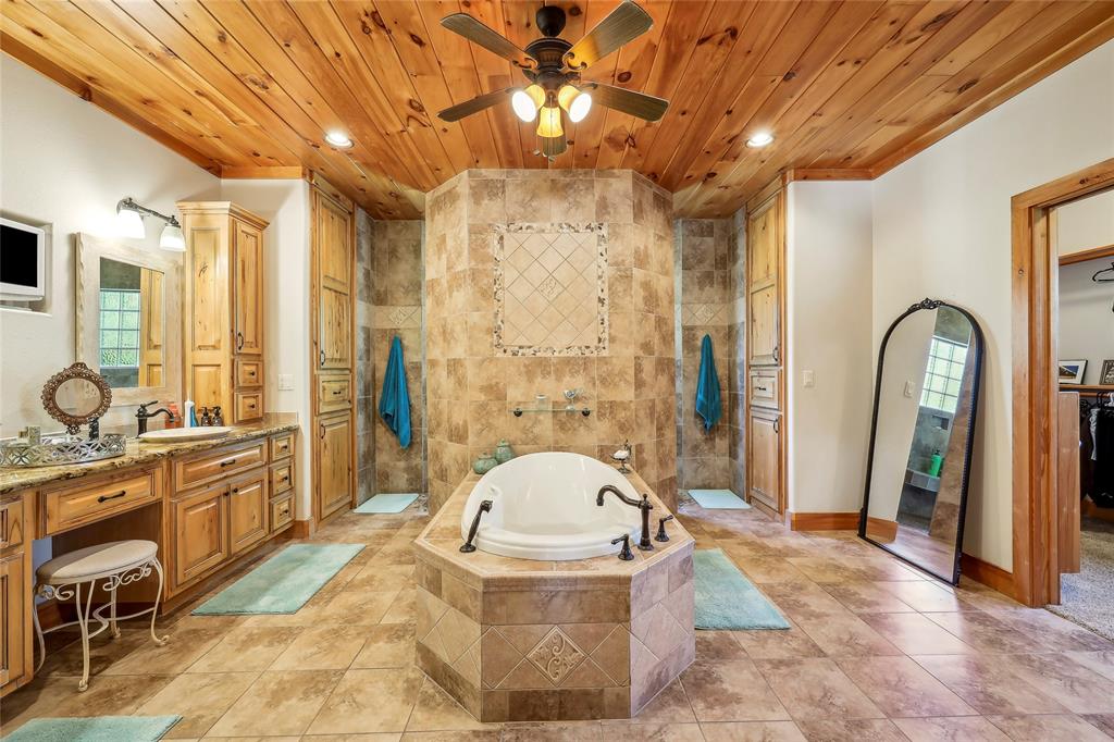 225 Mcgregor Drive, Brookeland, Texas image 24
