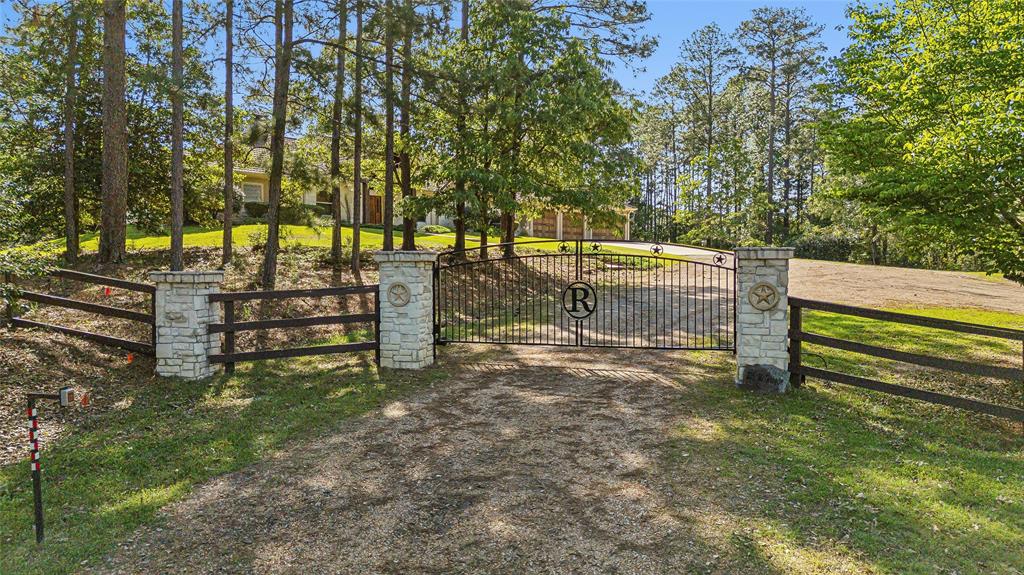 225 Mcgregor Drive, Brookeland, Texas image 8