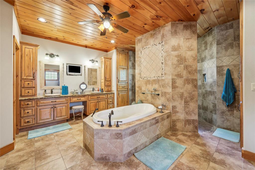 225 Mcgregor Drive, Brookeland, Texas image 25