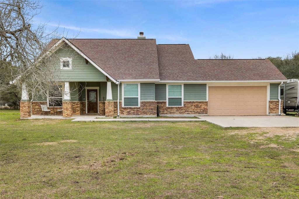 1065 Hoffman Lane Lane, Alleyton, Texas image 1