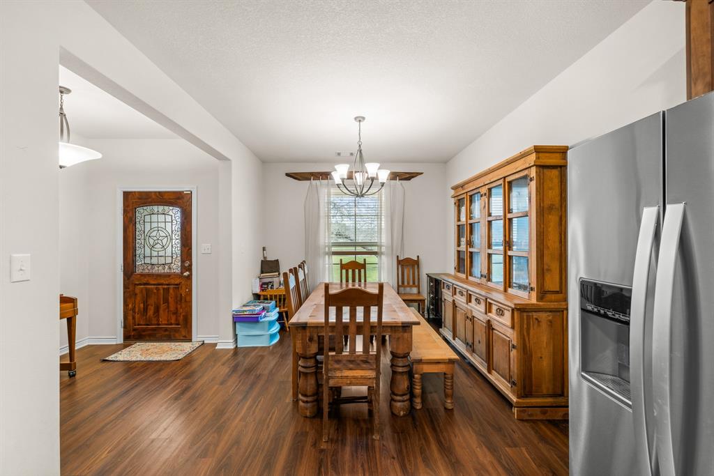 1065 Hoffman Lane Lane, Alleyton, Texas image 12