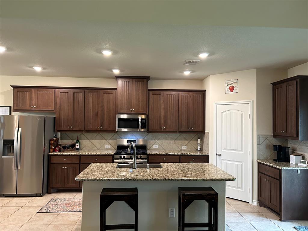 1065 Hoffman Lane Lane, Alleyton, Texas image 10
