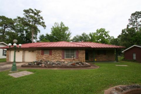 Photo of 331 County Road 857, Evadale, TX 77612 (MLS # 19784590)
