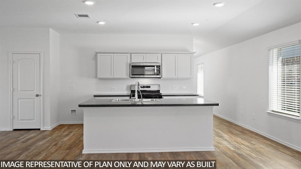 1146 Kinsey Wilderness Lane, Conroe, Texas image 4