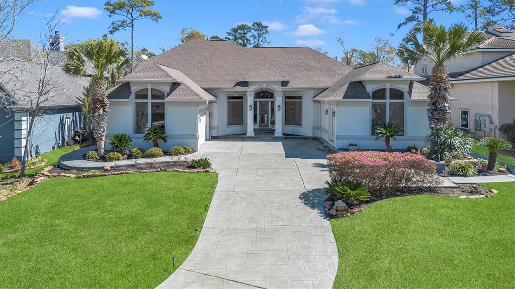 40 Broad Cove Drive