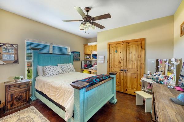 6808 Cedar Hill Road, Brenham, Texas image 13