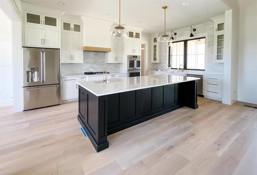 1265 Stetson Street, Sealy, Texas image 2
