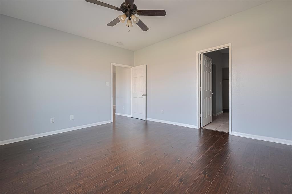4918 Alder Bend Lane, Richmond, Texas image 11