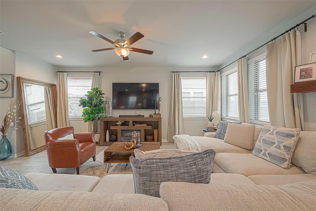 23611 Blackhaw Blossom Lane, Katy, Texas image 10