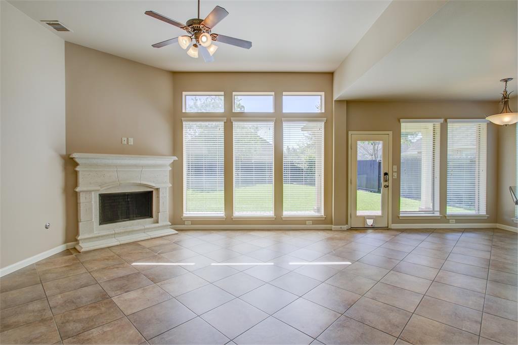 6103 Silver Thistle Lane, Fulshear, Texas image 10