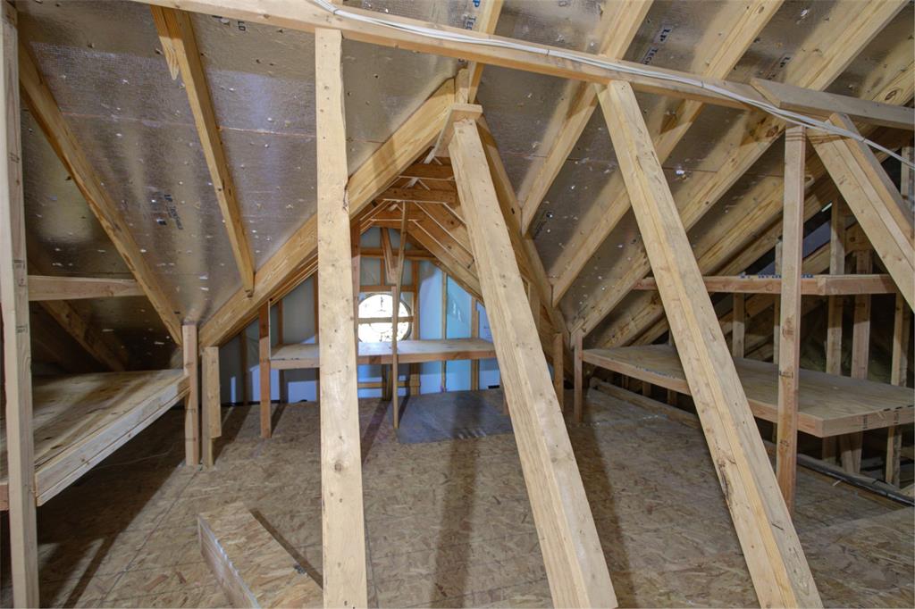 6103 Silver Thistle Lane, Fulshear, Texas image 23