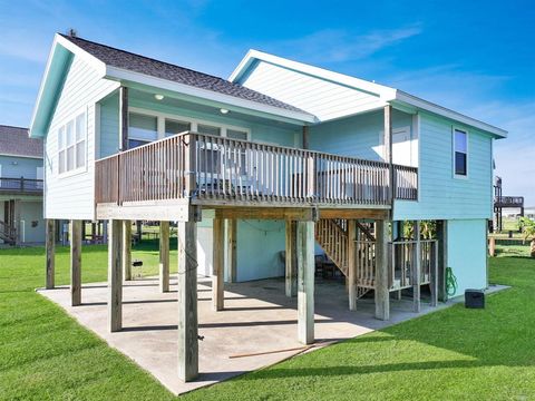 A home in Crystal Beach