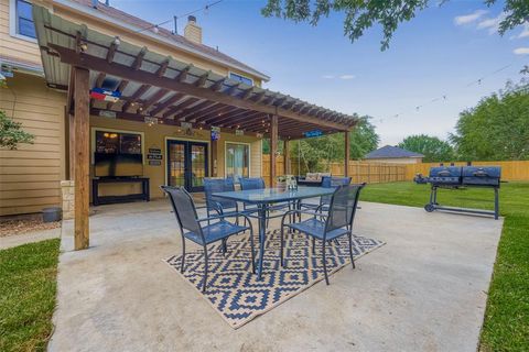Single Family Residence in East Bernard TX 1808 Ranchero Drive 41.jpg