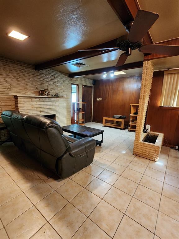 4849 Larkspur Street, Houston, Texas image 7
