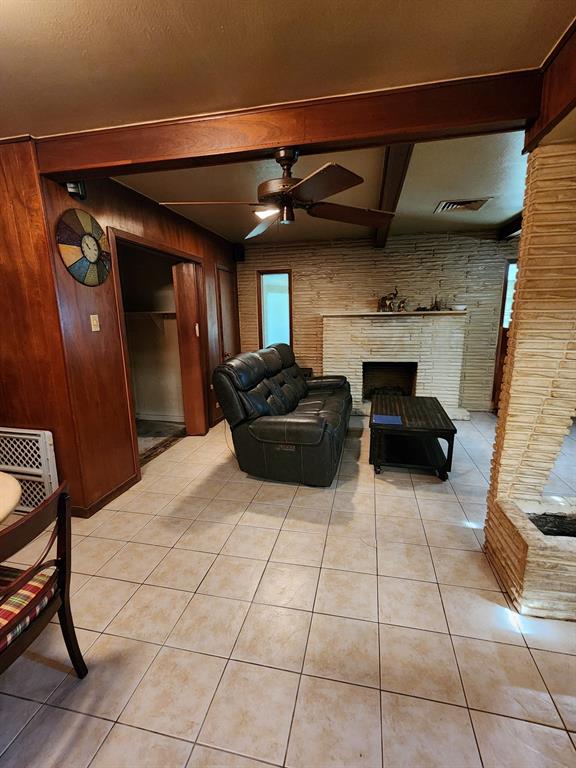 4849 Larkspur Street, Houston, Texas image 5