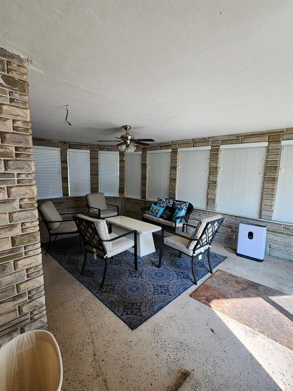 4849 Larkspur Street, Houston, Texas image 10