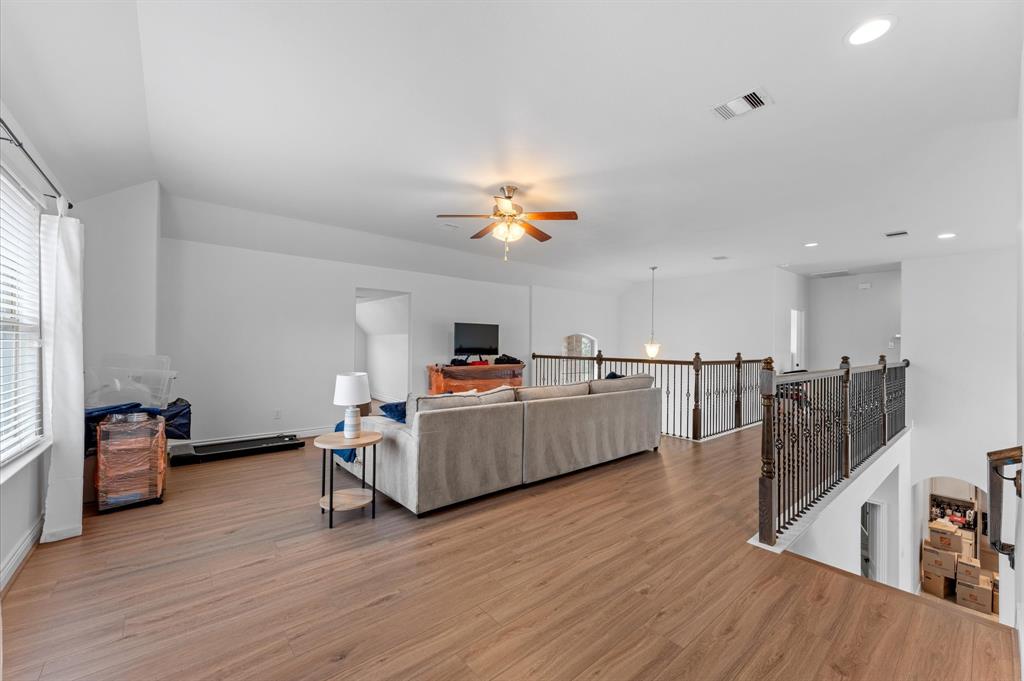 637 Spring Forest Drive, Conroe, Texas image 24