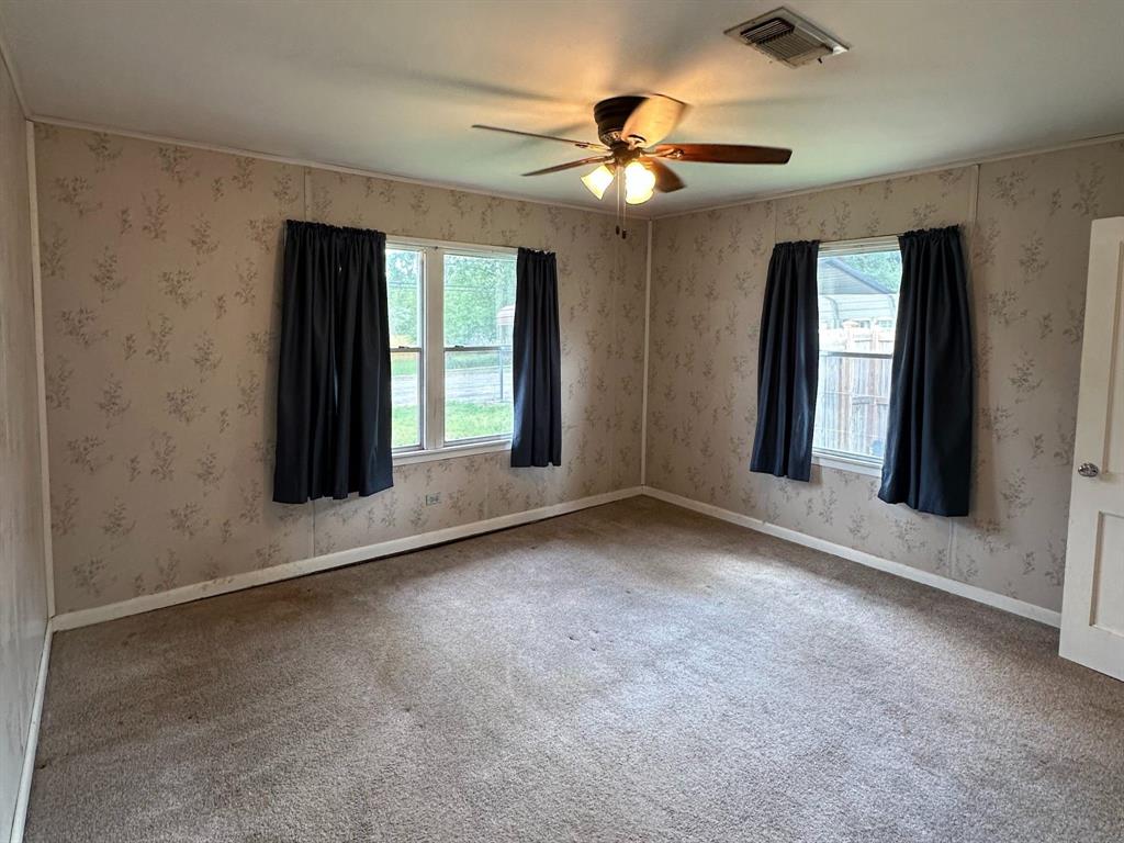 719 E Kuehn Street, Bellville, Texas image 6