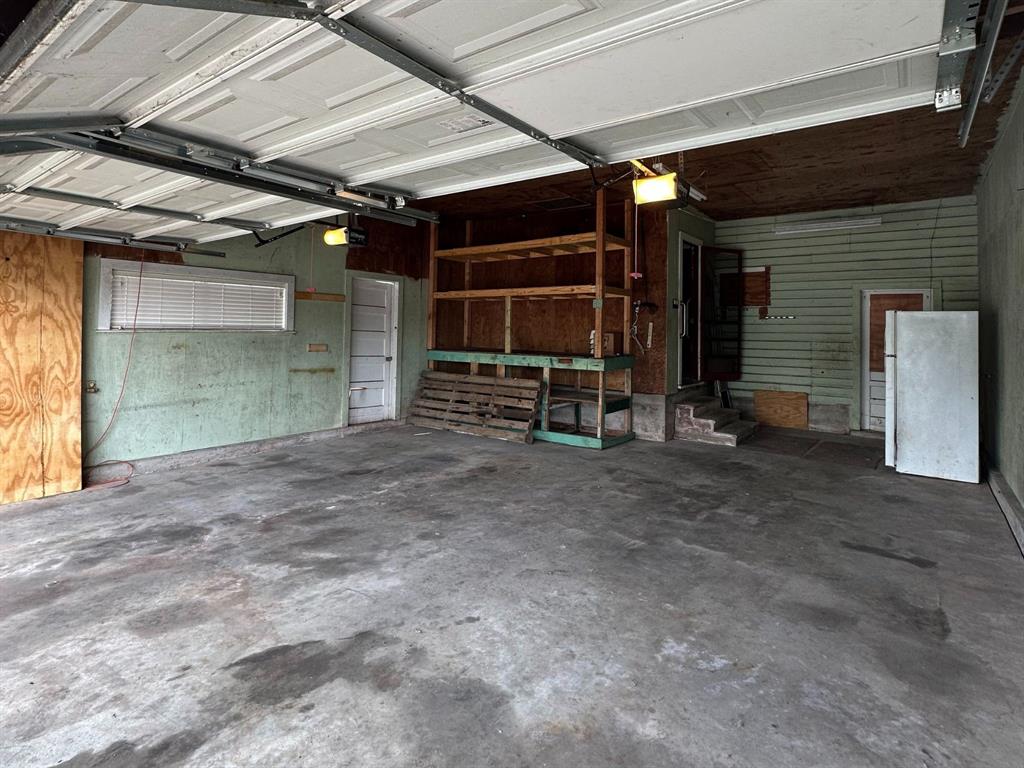 719 E Kuehn Street, Bellville, Texas image 12