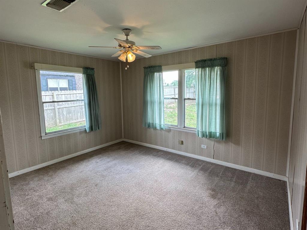 719 E Kuehn Street, Bellville, Texas image 8