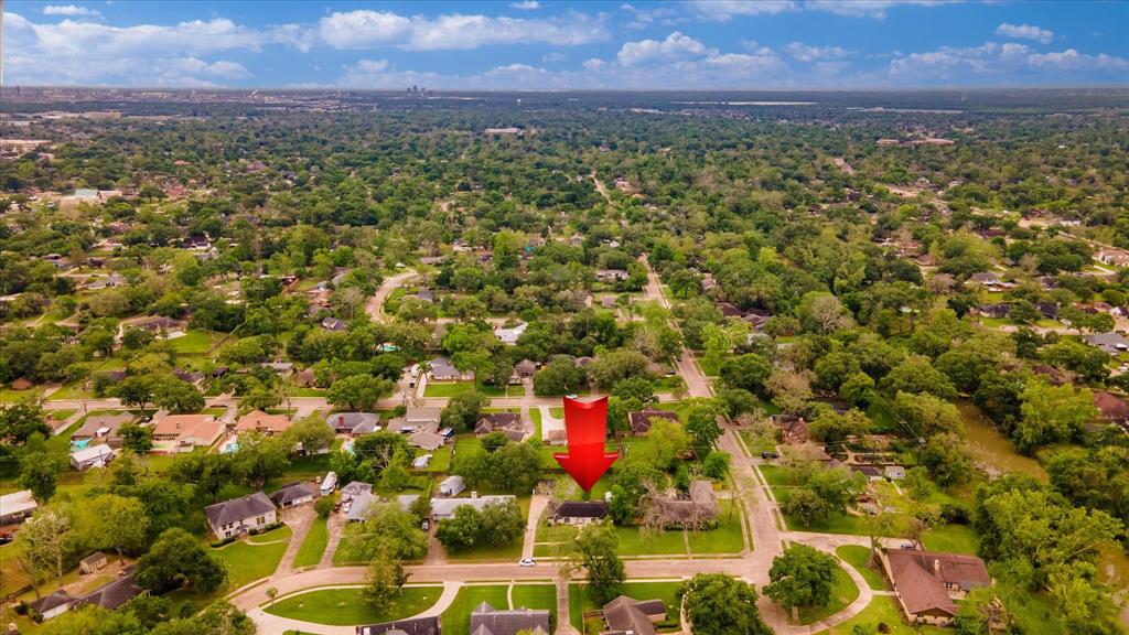 104 Iris Street, Lake Jackson, Texas image 42