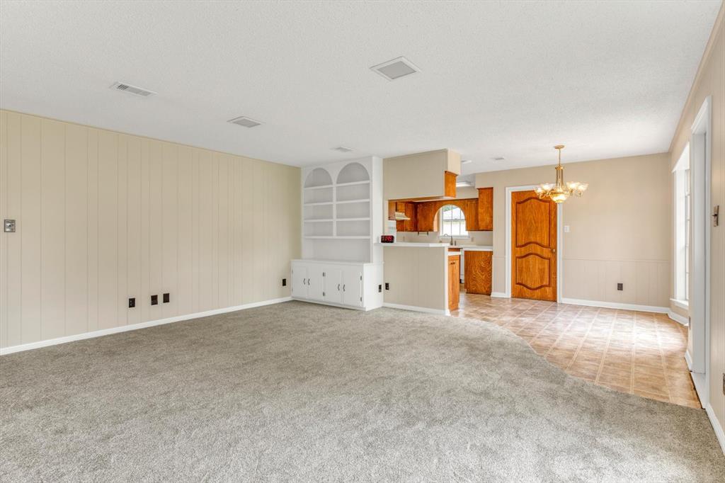 104 Iris Street, Lake Jackson, Texas image 19