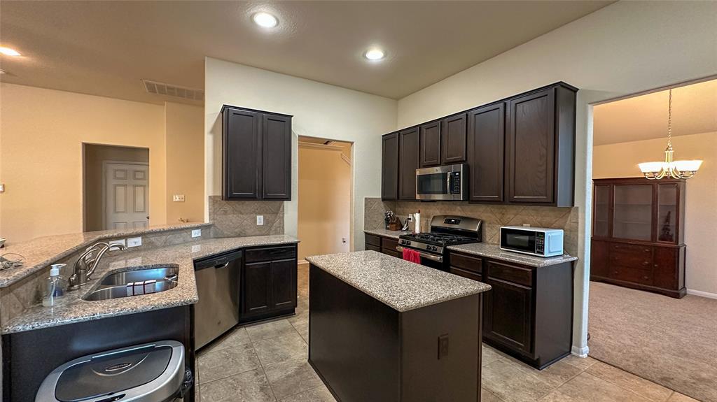 6414 Westward Wood Way, Humble, Texas image 10