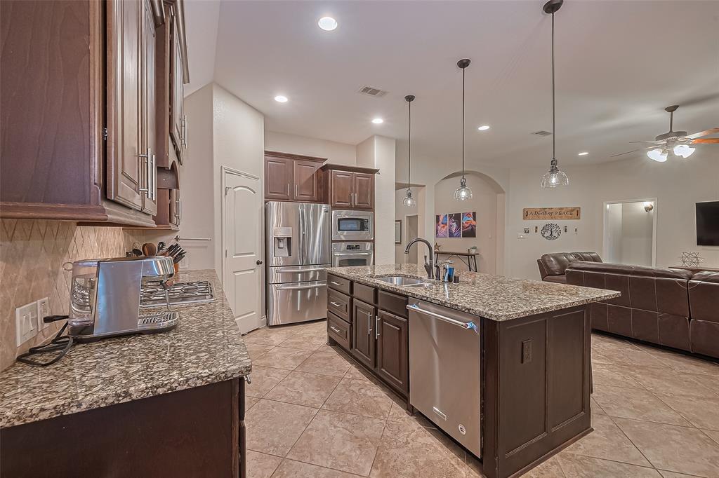11918 Forest Moon Drive, Cypress, Texas image 17