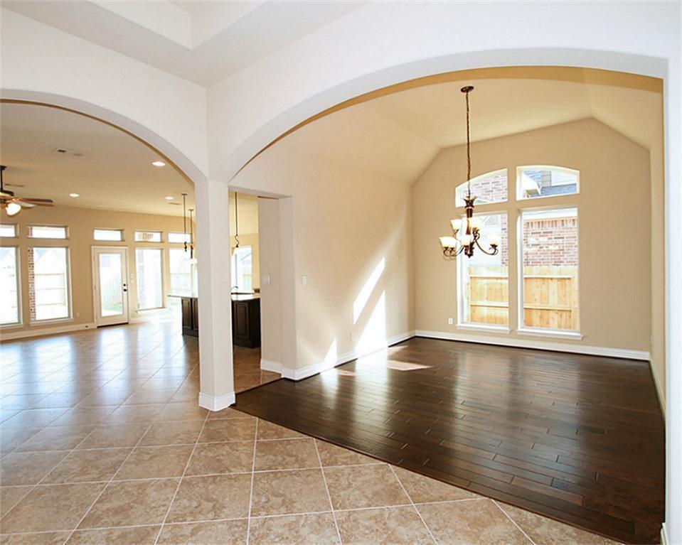 11918 Forest Moon Drive, Cypress, Texas image 9