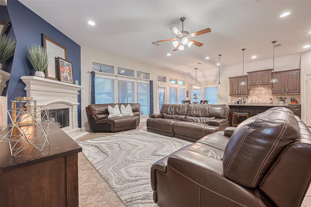 11918 Forest Moon Drive, Cypress, Texas image 13