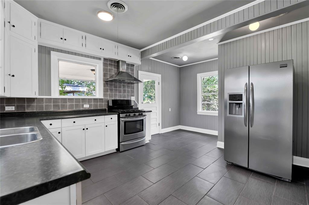 138 Wallisville Road, Liberty, Texas image 12